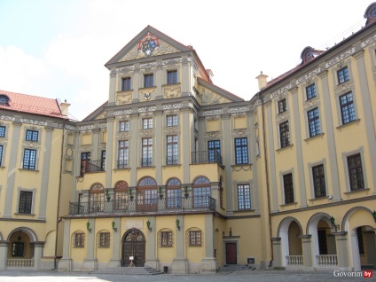 Nesvizh Castle, Nesvizh látnivalók