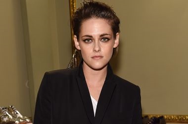 Mireasa lui Robert Pattinson se luptă cu kristen stewart - știri ale stelelor - începerea taliei de 27 de ani