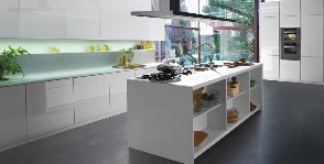 Noua bucătărie p'7350 din studioul de design porsche pentru poggenpohl