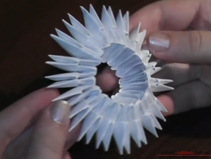 Ovine modulare origami cu pași detaliați pentru a crea fotografii și comentarii ale maestrului