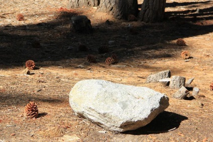 Lacul Tahoe din SUA - centrul de turism stațiune în munții din California, lac tahoe