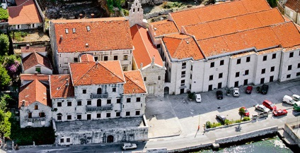 Perast - tájékoztatást a város és a látnivalók