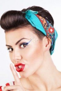 Pin Up Hairstyle - cum se creează o imagine spectaculoasă, exemple foto