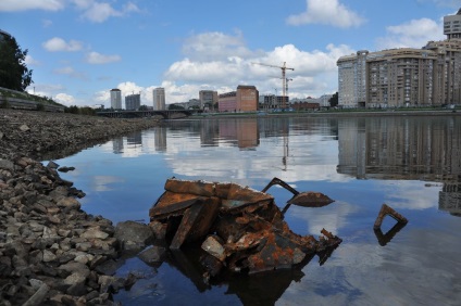 De ce a drenat iazul de la Ekaterinburg - uralul nostru