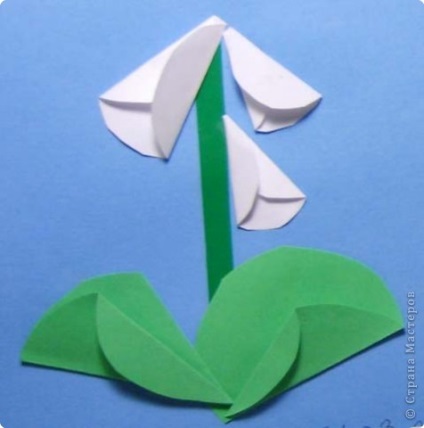 Snowdrop din hârtie origami cu mâinile proprii