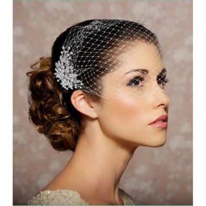 Coafuri pentru păr mediu pentru o fotografie de nuntă cu exemple și sfaturi