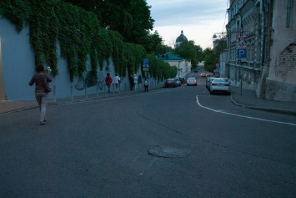 Plimbări pe hohlovke cu istorie, artă stradală și magazine - Moscova 24