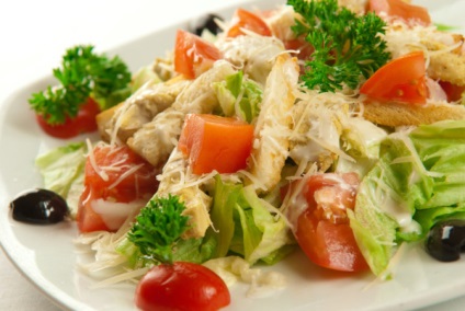 Caesar salata cu pui clasic - un gust de neuitat