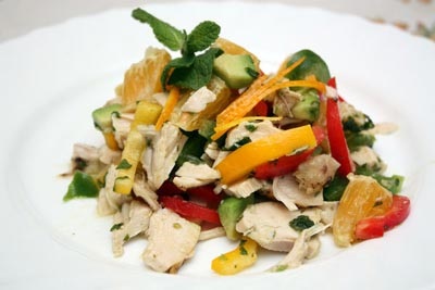 Salata din țelină peticolă este foarte gustoasă și utilă
