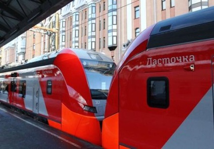 Sankt Petersburg - Kolpino ajunge în tren