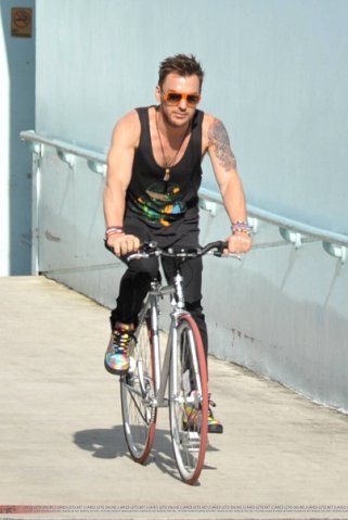 Shannon Leto, blogger 13_am Online december 29, 2015, a pletyka