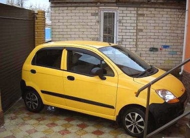 Chevrolet Spark examinează șoferii