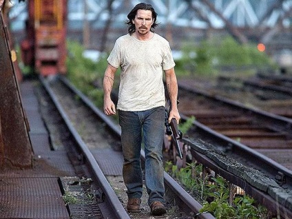 Șocantă transformare a corpului lui Christian Bale - Fotografie de celebritate