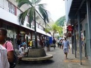 Shopping pe Seychelles - magazine, piețe și suveniruri populare pe insulele Seychelles