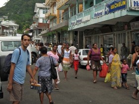 Shopping pe Seychelles - magazine, piețe și suveniruri populare pe insulele Seychelles