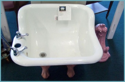 Sitz fürdők kis fürdőszobákba előnyei és hátrányai, méret, ár, fotó