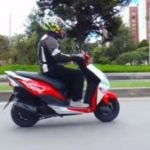 Scooter sau motocicletă, scooter