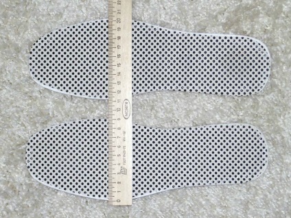 Revizuirea comparativă a două perechi de tălpi interioare de turmalină