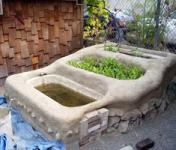 Старият ваната в страната - идеалното решение за бързо и безплатно в градинското езерце