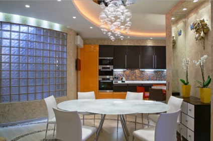 Üvegtégla belsejében a lakás (fotó 22), a tervezés, a fürdőszoba, konyha, hálószoba, bútor üvegtégla