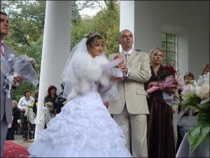 Nunta în parcul Sophia costă două mii de grivne, știri pe