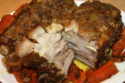 Carne de porc în cuptor - cum să gătești o piept de porc în cuptor, rețetă pas cu pas cu o fotografie