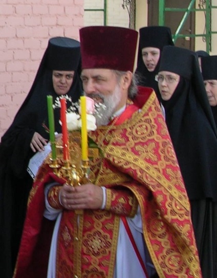 Sfânta Tikhvin Bogoroditsky femeie mănăstire - din celula de arhim