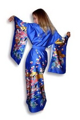 Este convenabil să purtați la domiciliu un kimono de mătase
