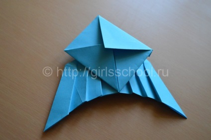 Plicul lui Valentine cu aripi, cum să faci o școală de sex feminin de origami Valentine