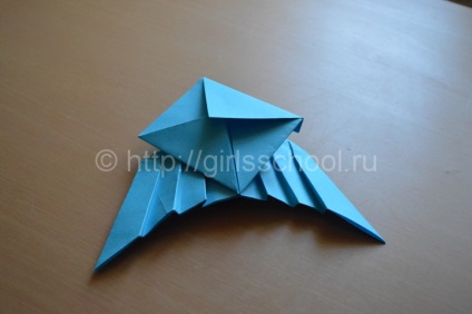 Plicul lui Valentine cu aripi, cum să faci o școală de sex feminin de origami Valentine