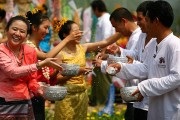 Wat Arun, Bangkok - un templu al descrierii dimineții de dimineață și fotografie