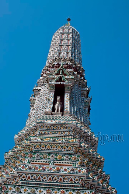 Wat Arun - templul soarelui de dimineață din Bangkok 1