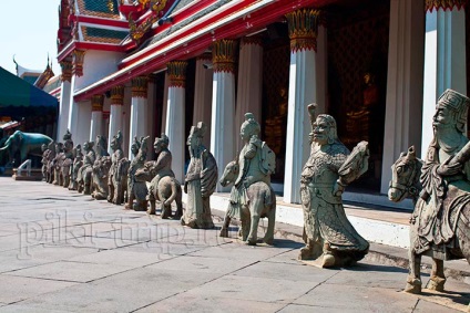 Wat Arun - templul soarelui de dimineață din Bangkok 1