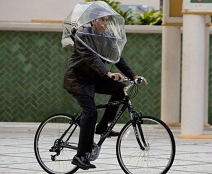 Velodozhdevik esőkabátok kerékpárosok és kerékpár