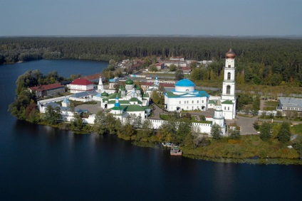 Întrebare-răspuns, album foto național despre viața Ortodoxiei în Tatarstan