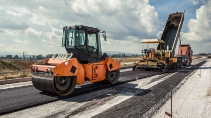 Războiul autostrăzilor și o lume a gropilor ca drumuri sunt construite în diferite țări