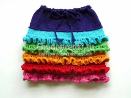 Fuste tricotate pentru fete