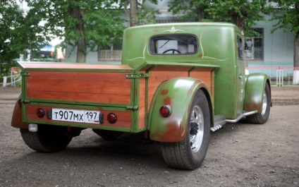 Hot Rod în Rusia viitor stilat de mașini vechi