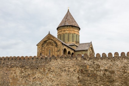 Templul lumânării luminoase a Mtskhetei, catedrala