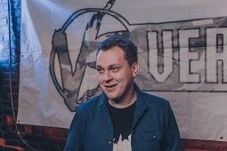 Yuri Khovansky biografie, fotografie, VK, creștere, YouTube, instagram, twitter