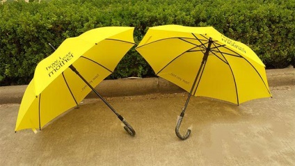 Umbrela galbenă din serie - cum am întâlnit-o pe mama ta