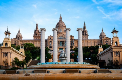 Carte de Barcelona - card de reducere turistice - ghid barcelona tm