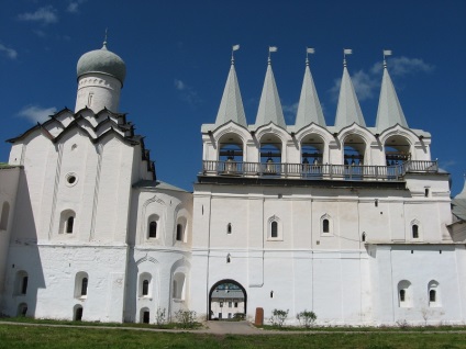 Ce să vezi în Tikhvin atracții și locuri interesante (fotografii, descrieri, adrese)