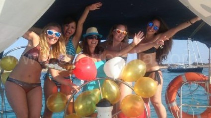 Bachelorette în Ibiza, mireasă și idei weekend - închiriere de barci Ibiza