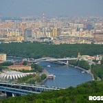 Екскурсія по головному будинку мгу