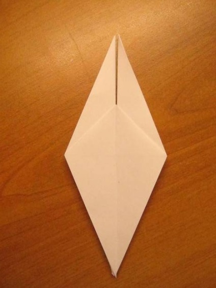 Kép origami, hogyan lehet egy daru kifogyott a papír saját kezűleg