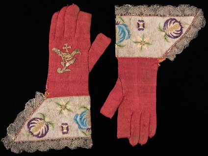 Istoria mănușilor - fotografii ale mănușilor de sala de bal, mănuși și mănuși cu ornamente