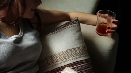 Hogyan kell kezelni a női alkoholizmus vélemények és különböző módokon