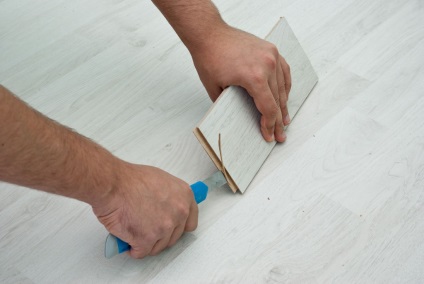 Cum să puneți un laminat cu mâinile, pregătirea podelei și regulile de așezare