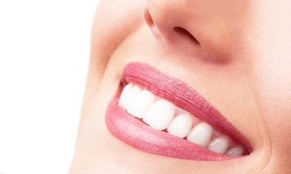 Hogyan működik a fogfehérítés otthon fogak és fogászati